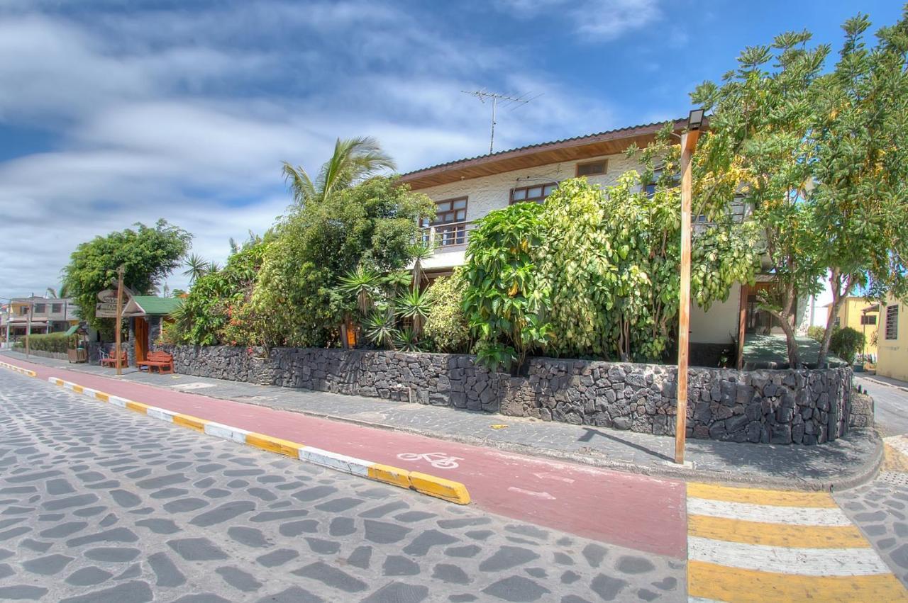 Hotel San Vicente Galapagos Пуэрто-Вильямиль Экстерьер фото