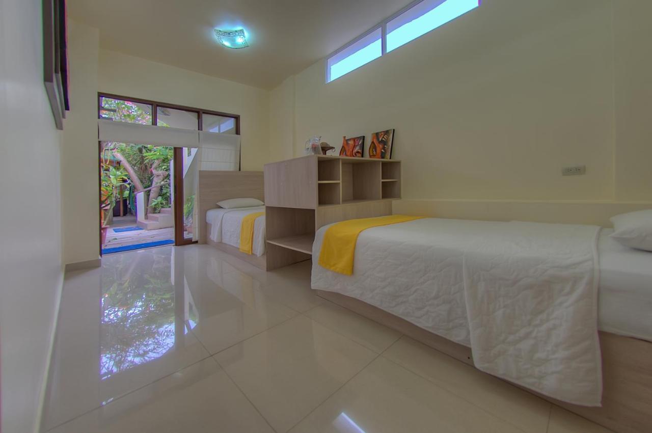 Hotel San Vicente Galapagos Пуэрто-Вильямиль Экстерьер фото