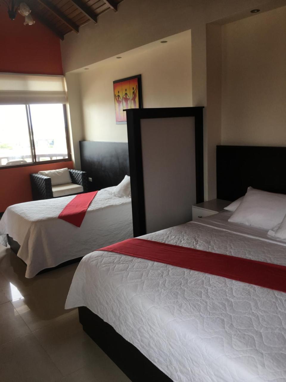 Hotel San Vicente Galapagos Пуэрто-Вильямиль Экстерьер фото